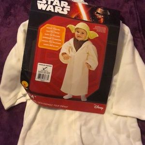 Brand new toddler star ⭐️ wars yoda costume